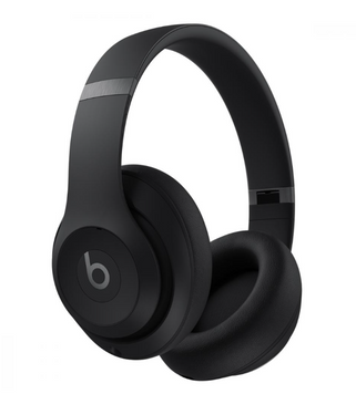 Навушники з мікрофоном Beats by Dr. Dre Studio Pro Black (MQTP3) (Open box)